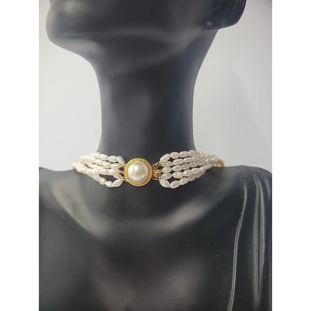 Vintage Necklace Multi Strand Beaded Gold Tone‎ White Bead Slide Clasp Jewelry